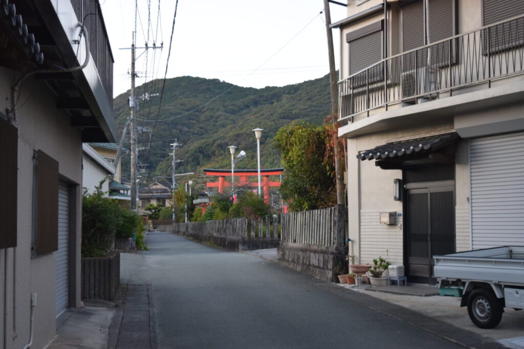 高橋稲荷神社-経路