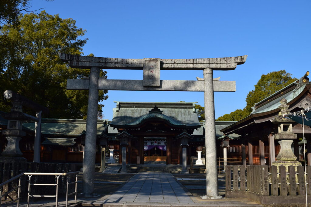 八代城前の正門