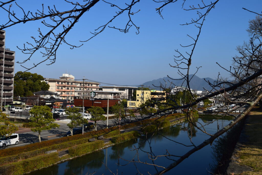 八代市のスターバックス