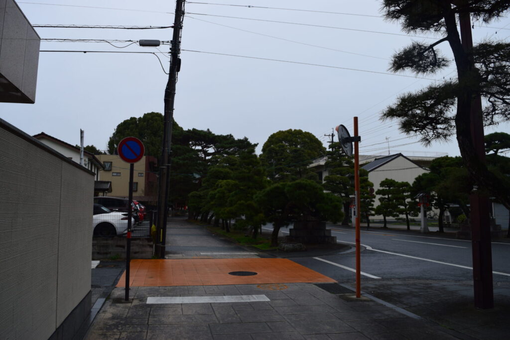 藤崎八旛宮の参道歩道