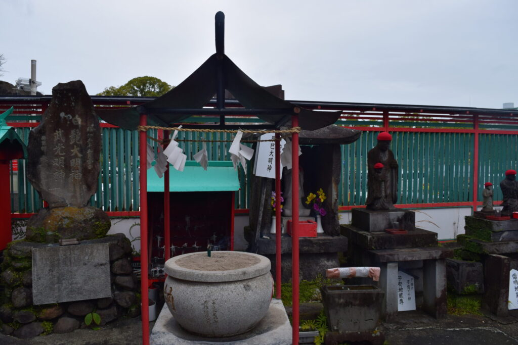 熊本稲荷神社-大明神
