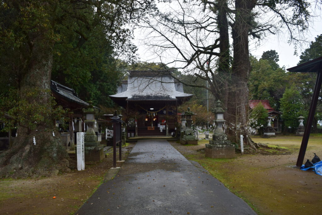 七所宮（宮地神社）-境内