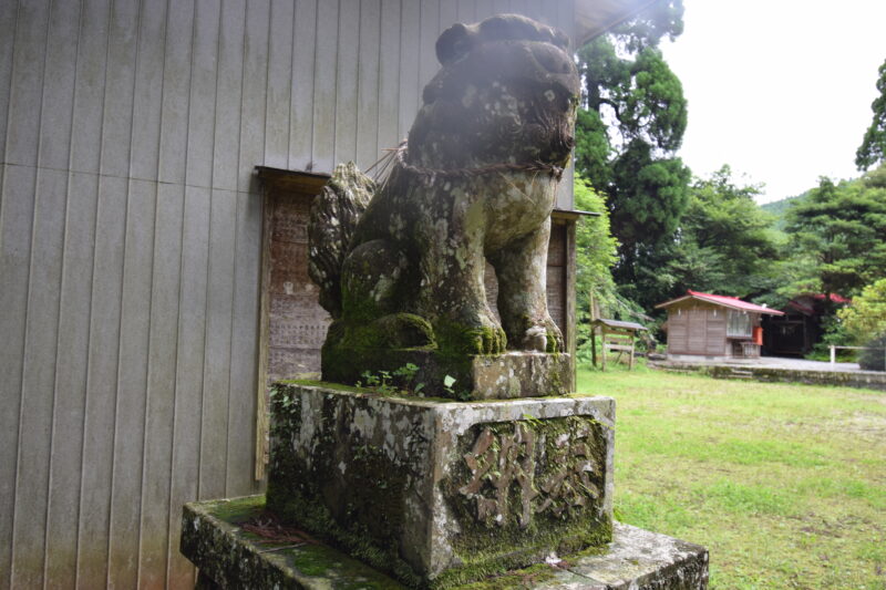男成神社_狛犬1