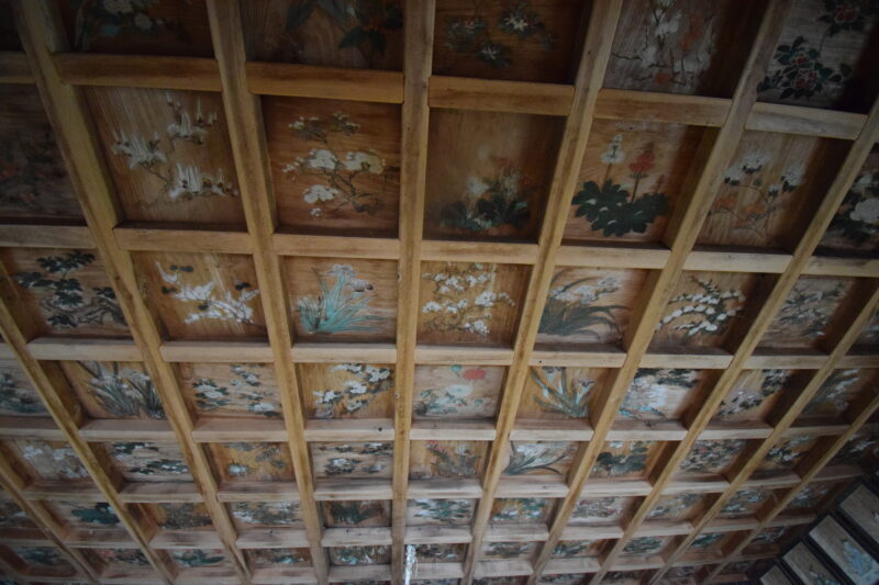 男成神社_本堂内2