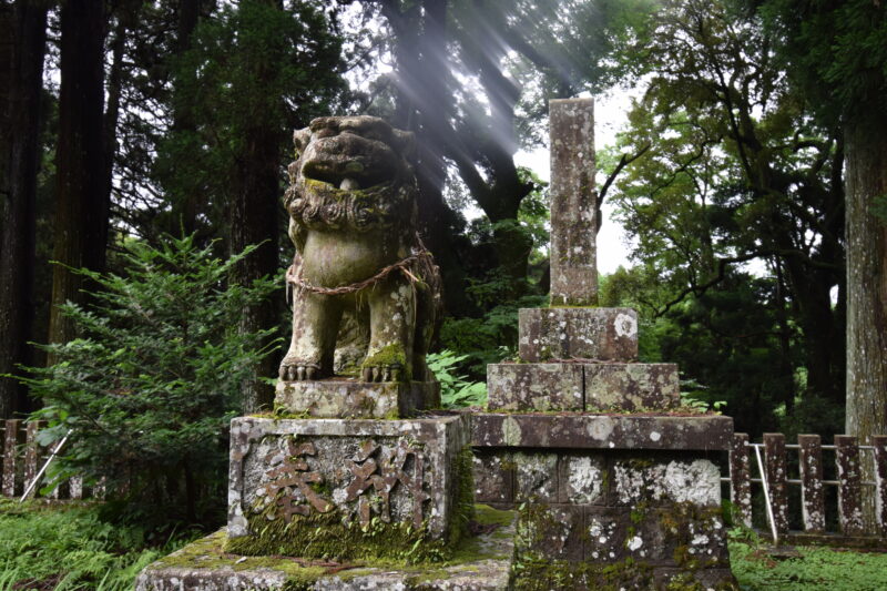 男成神社_狛犬2