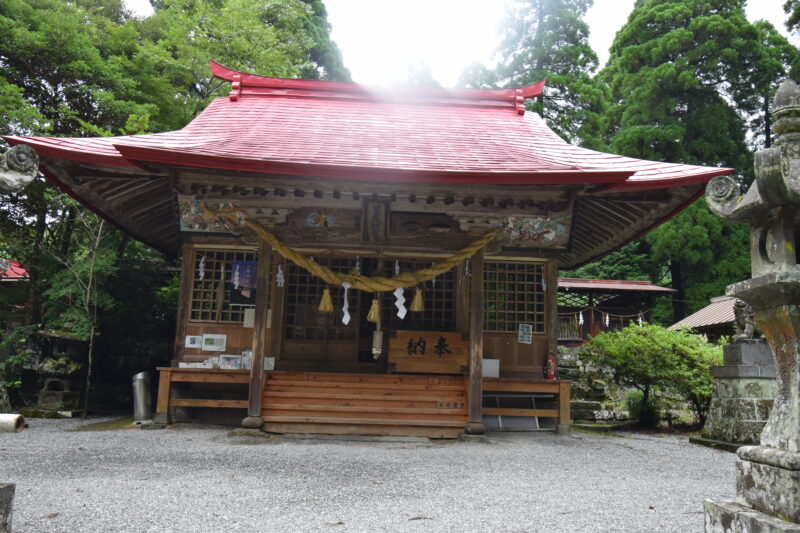 男成神社_本堂