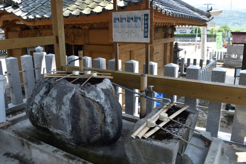 津森神社_打手水2