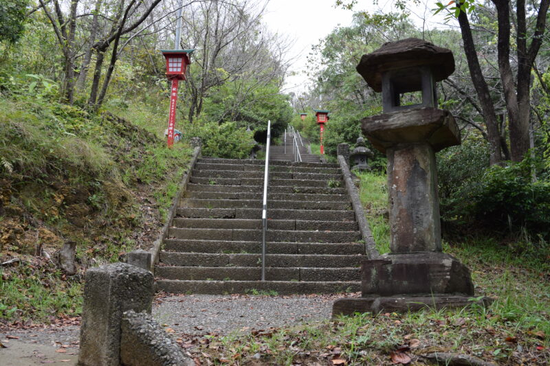 四山神社_南側表参道4