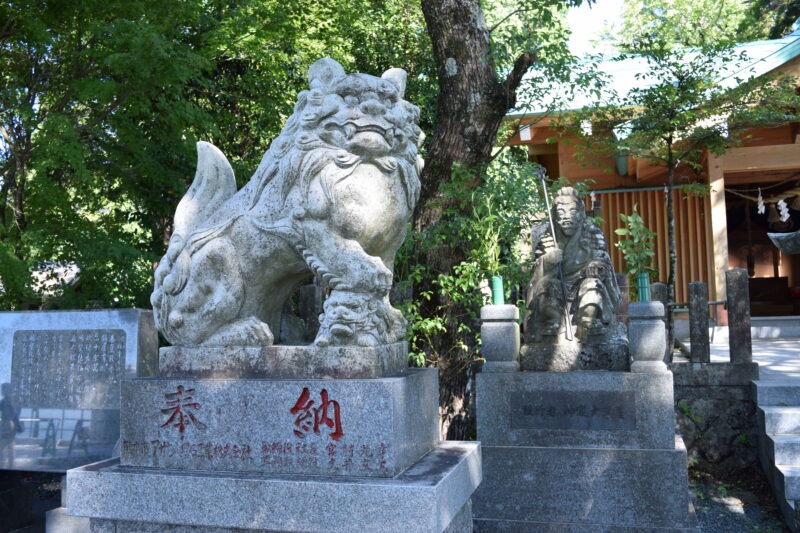 金峰山神社_境内狛犬1