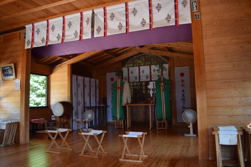 河内阿蘇神社_本堂内