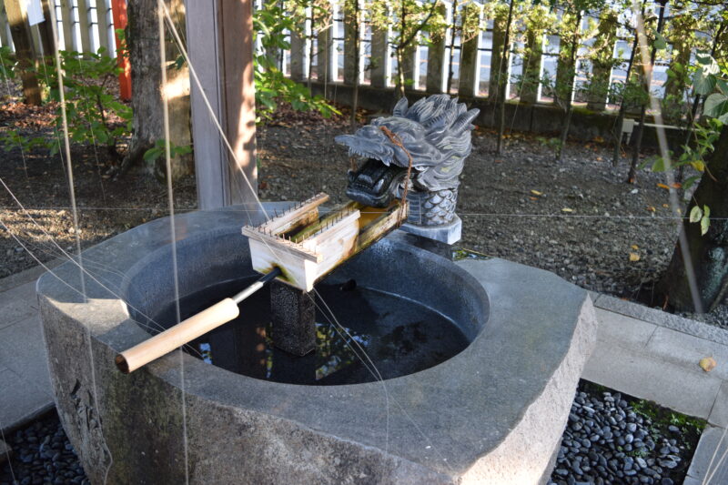 塩屋八幡宮_打手水2