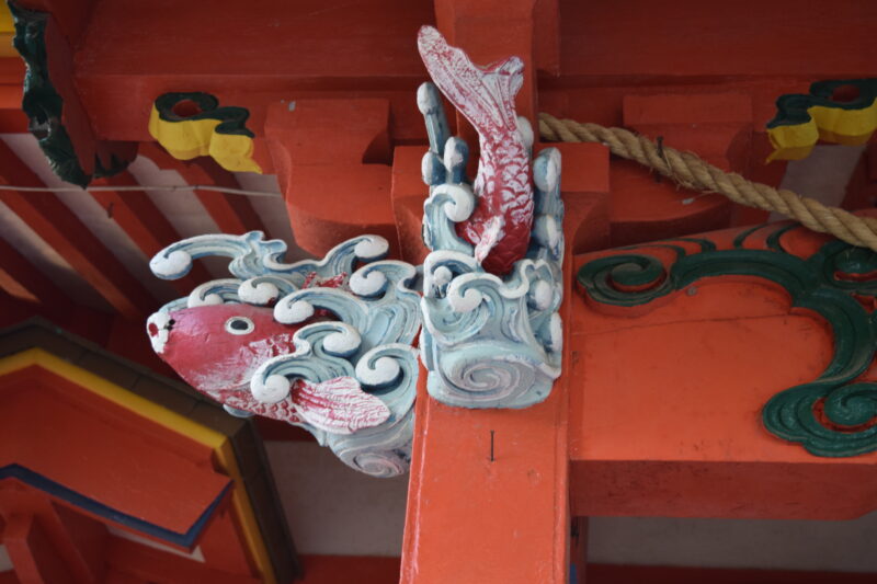 塩屋八幡宮_本殿の鯛