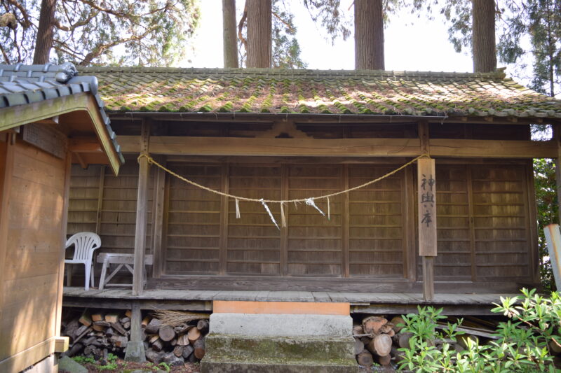 高森阿蘇神社_神興庫