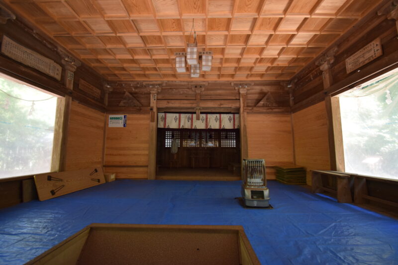 色見熊野座神社_本堂内