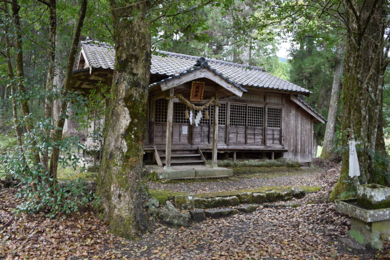 潮神社_本堂1