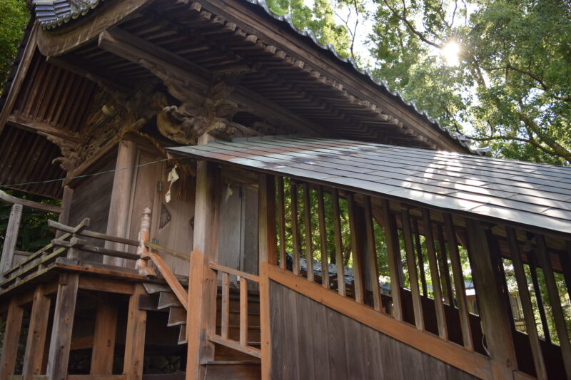 湯島諏訪神社_本堂1