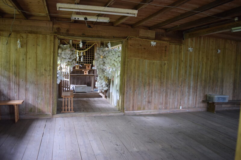 潮神社_本堂内1