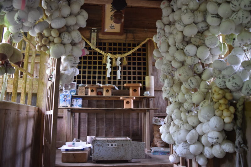 潮神社_賽銭箱1