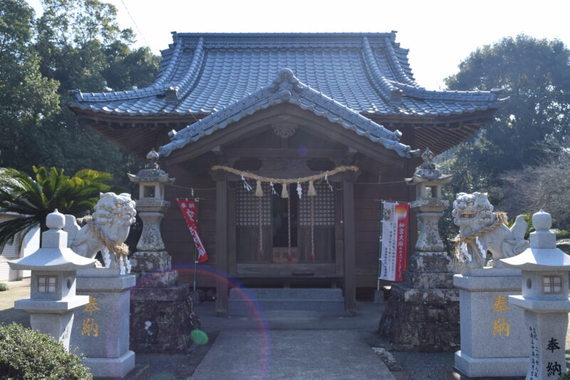 大島子諏訪神社_本堂1