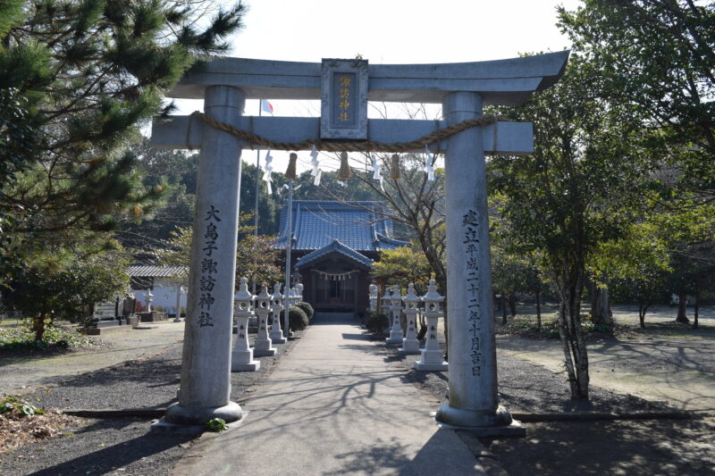 大島子諏訪神社_参道2