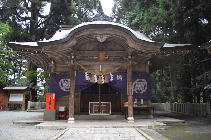 草部吉見神社_本堂1
