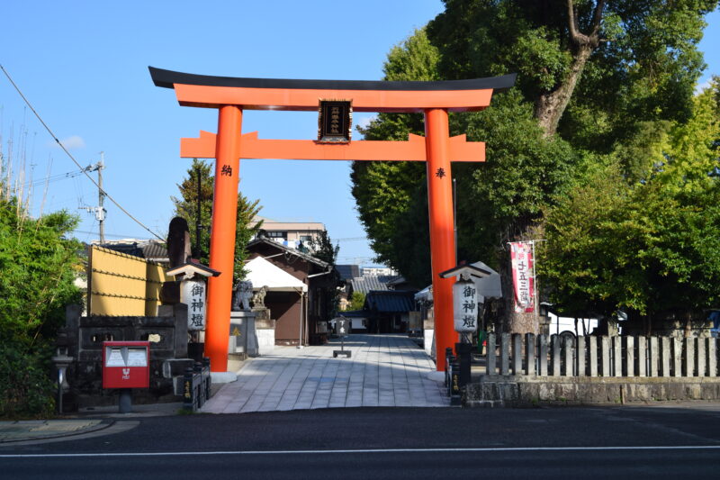 別所琴平神社_正面鳥居