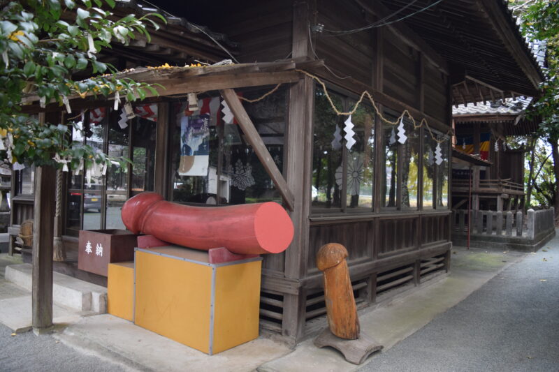 弓削神社_本堂2