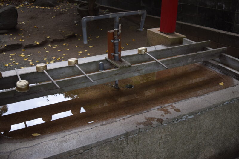 弓削神社_打手水2