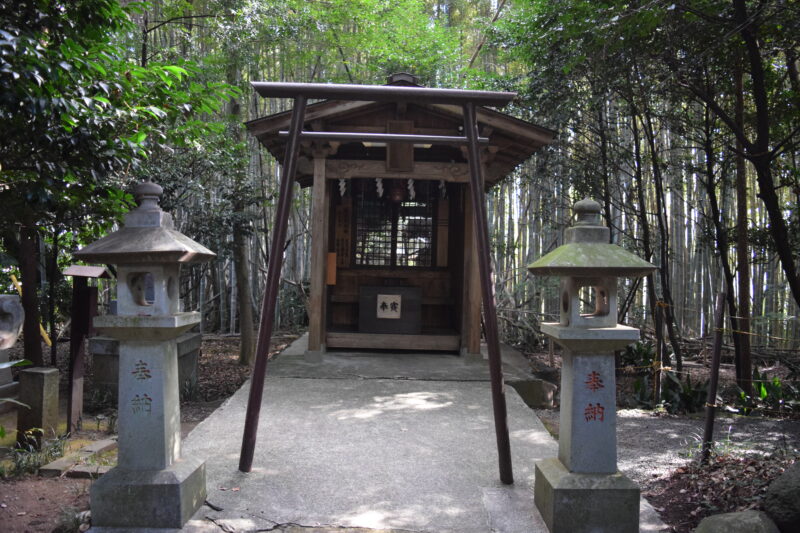 立田阿蘇三宮神社_龍王大明神2