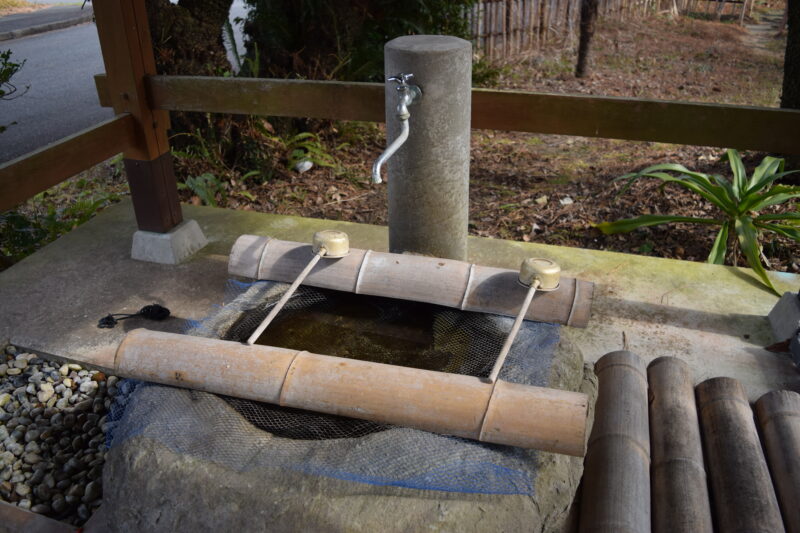戸馳神社_打手水2