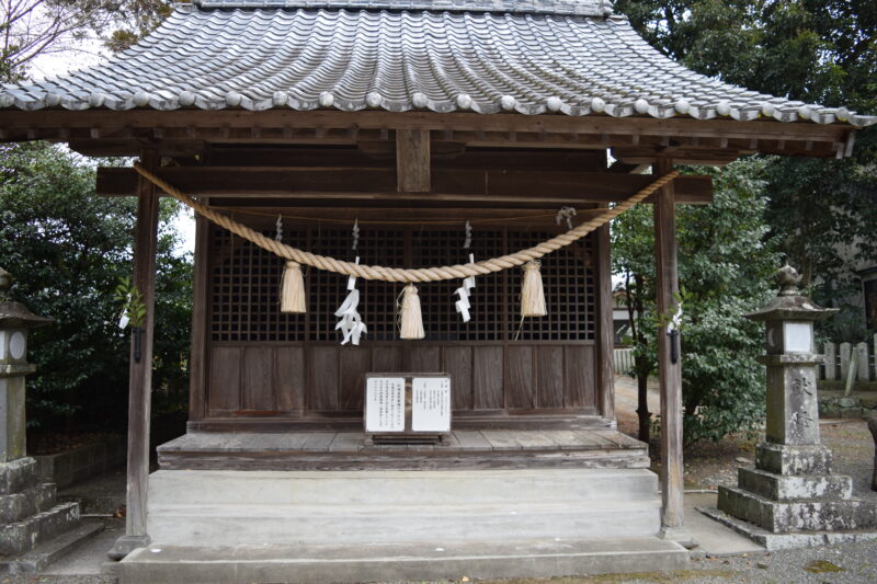 綱田神社_忠魂堂1