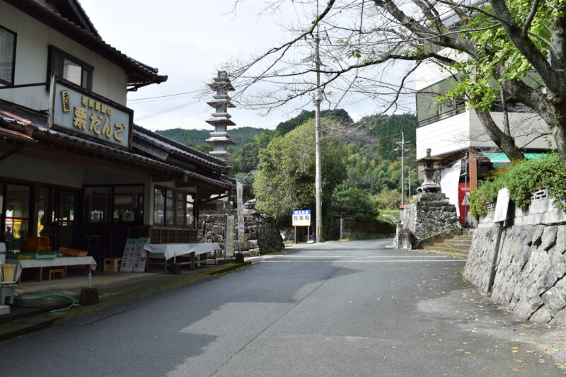 相良寺_参道1