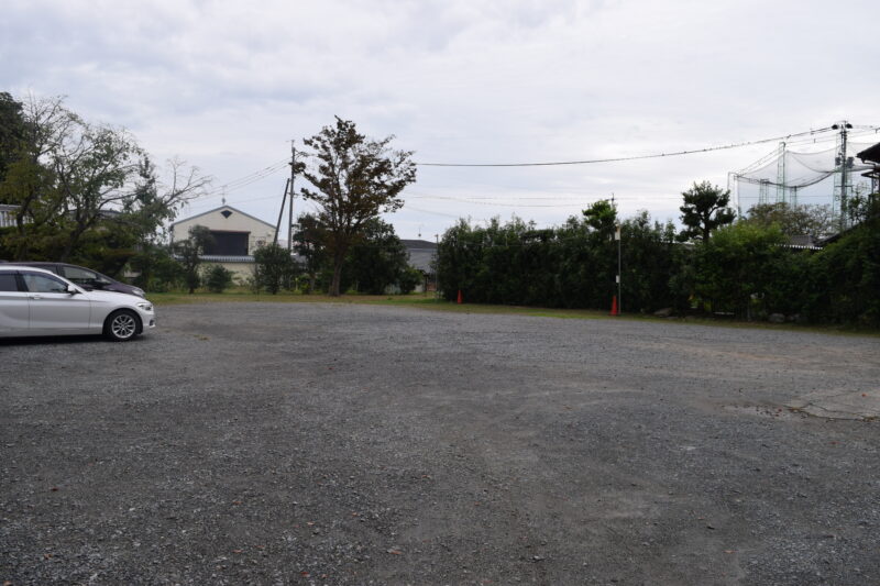 蓮華院誕生寺_駐車場
