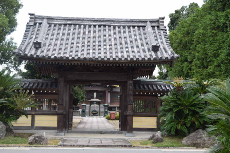 蓮華院誕生寺_延命門
