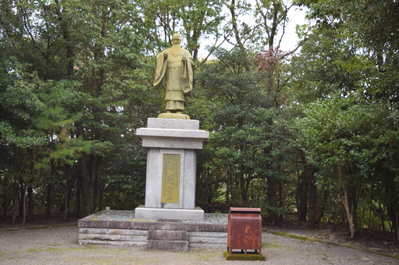 蓮華院誕生寺奥之院_川原是信大僧正1