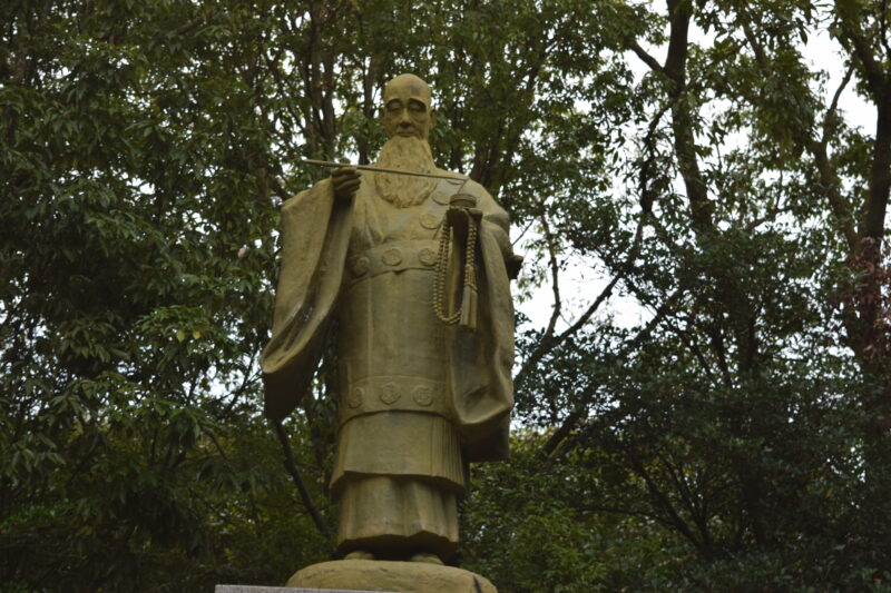 蓮華院誕生寺奥之院_川原是信大僧正3