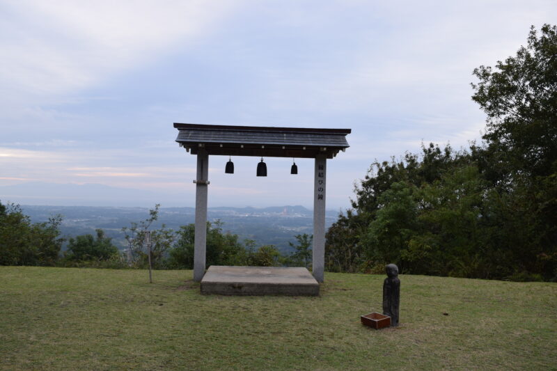 蓮華院誕生寺奥之院_縁結びの鐘1