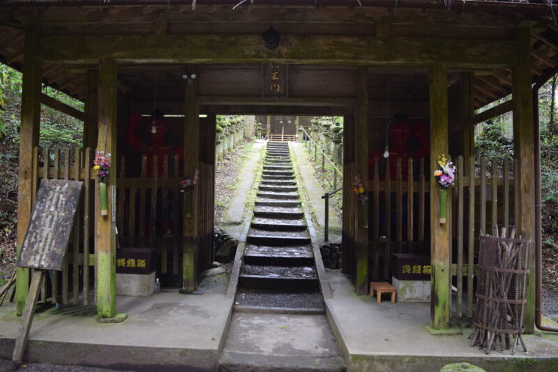 谷水薬師堂_楼門5
