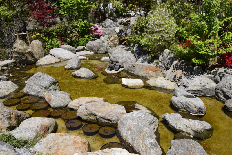 剣立不動荒神堂_三柱鳥居2