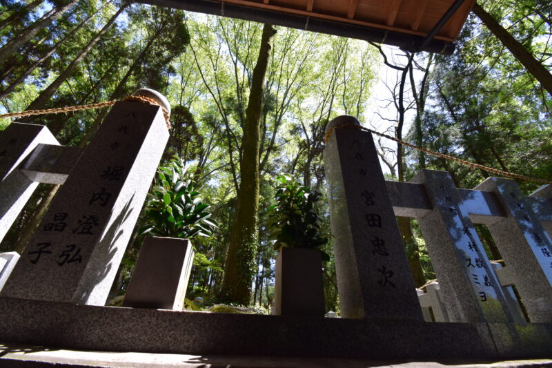 剣立不動荒神堂_剣立不動荒神7