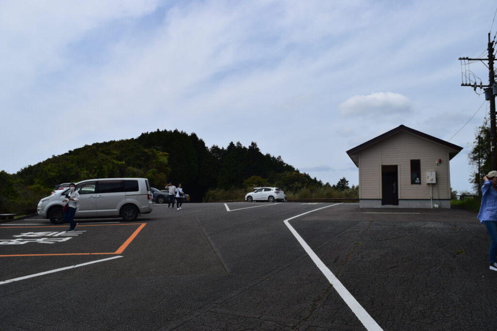 倉岳神社-駐車場